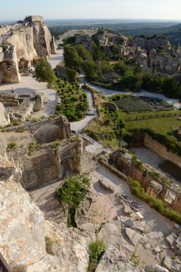 Mas De La Fadeto Bed & Breakfast Les Baux-de-Provence Exterior photo